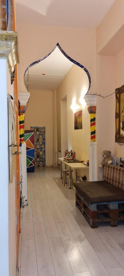 Dja Hostel Kiev Luaran gambar