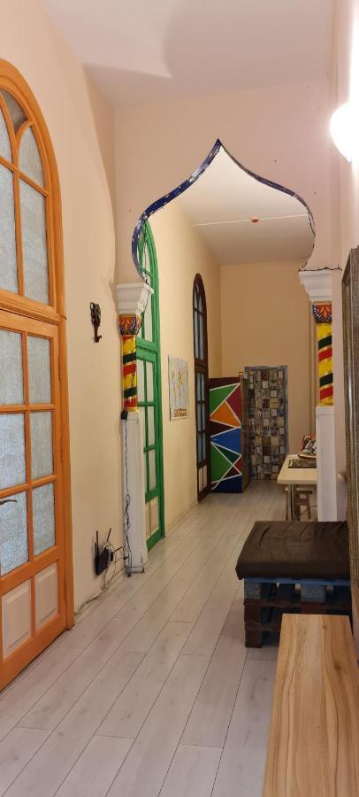 Dja Hostel Kiev Luaran gambar