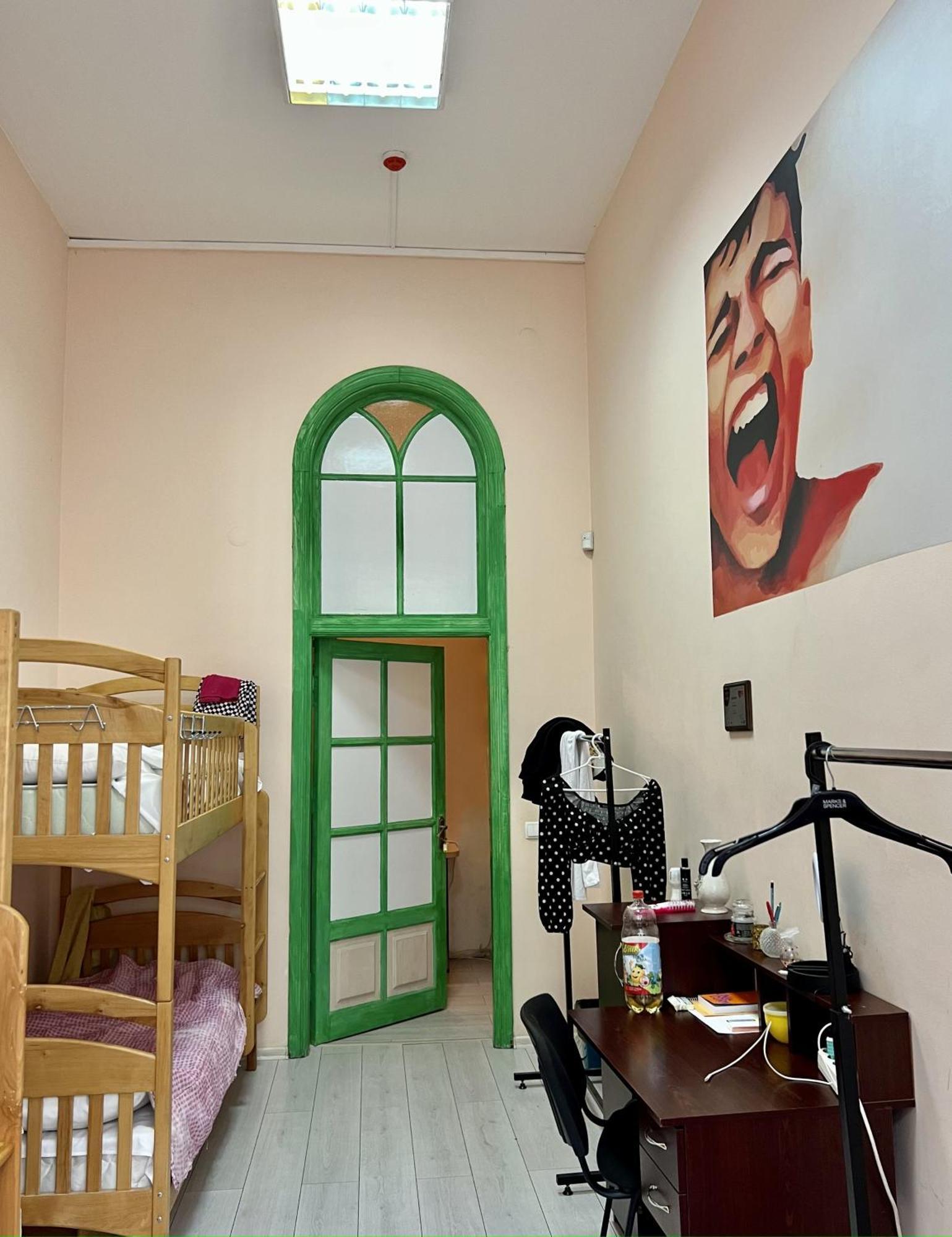 Dja Hostel Kiev Luaran gambar